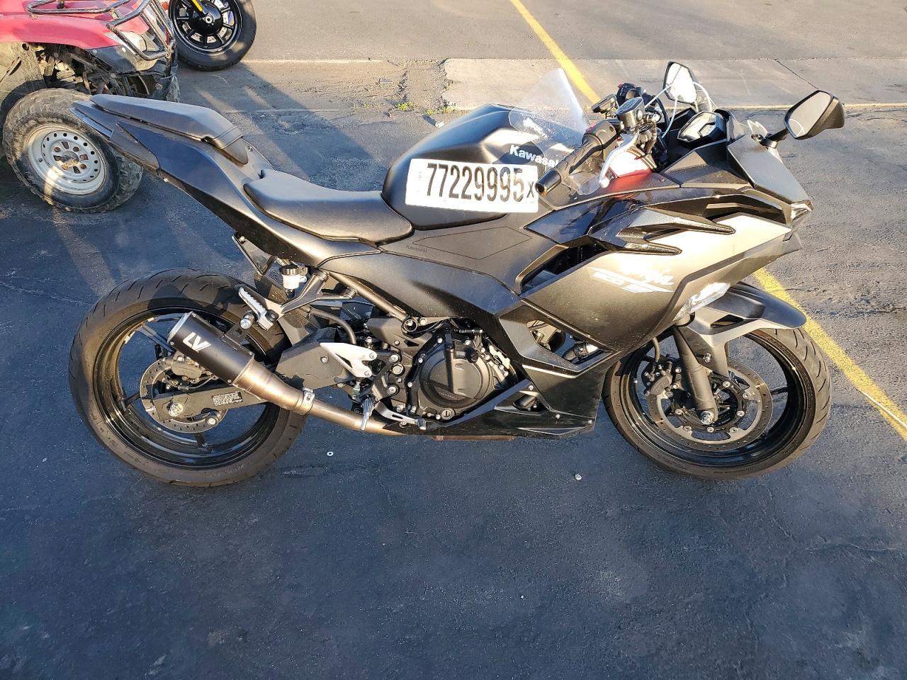2026 Kawasaki EX500 H