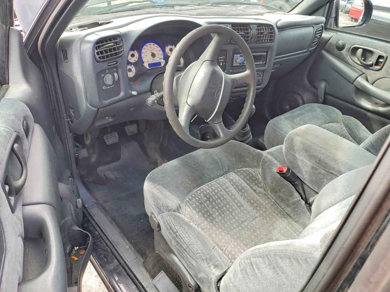 2000 Chevrolet S Truck S10