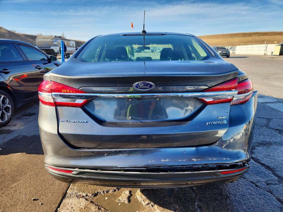 2018 Ford Fusion se Hybrid