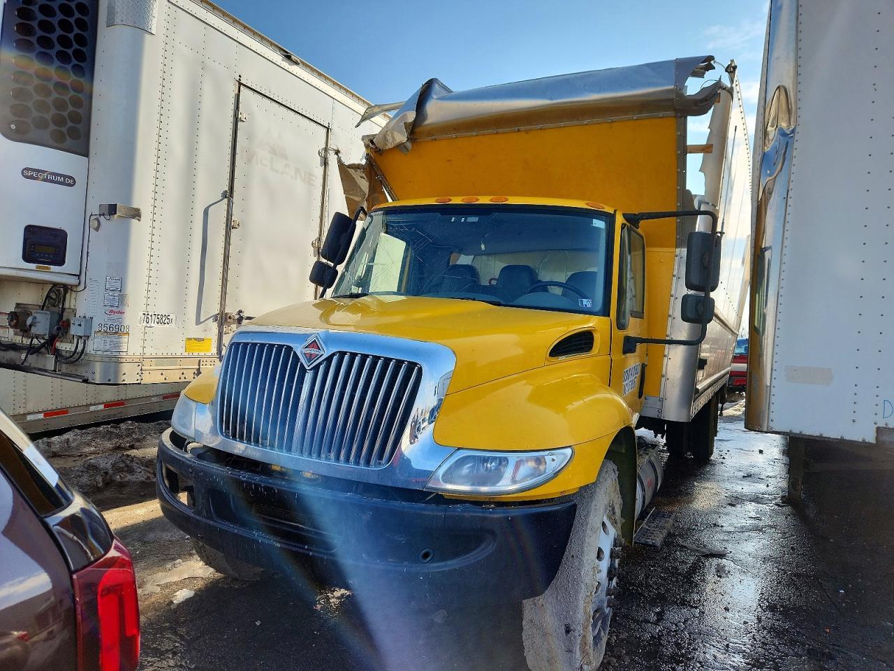 2019 International MA025 BOX Truck