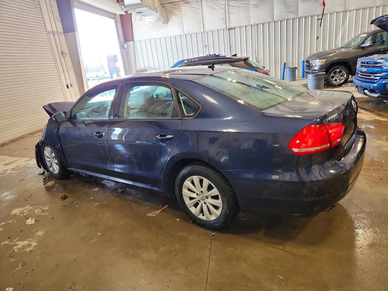 2013 Volkswagen Passat s