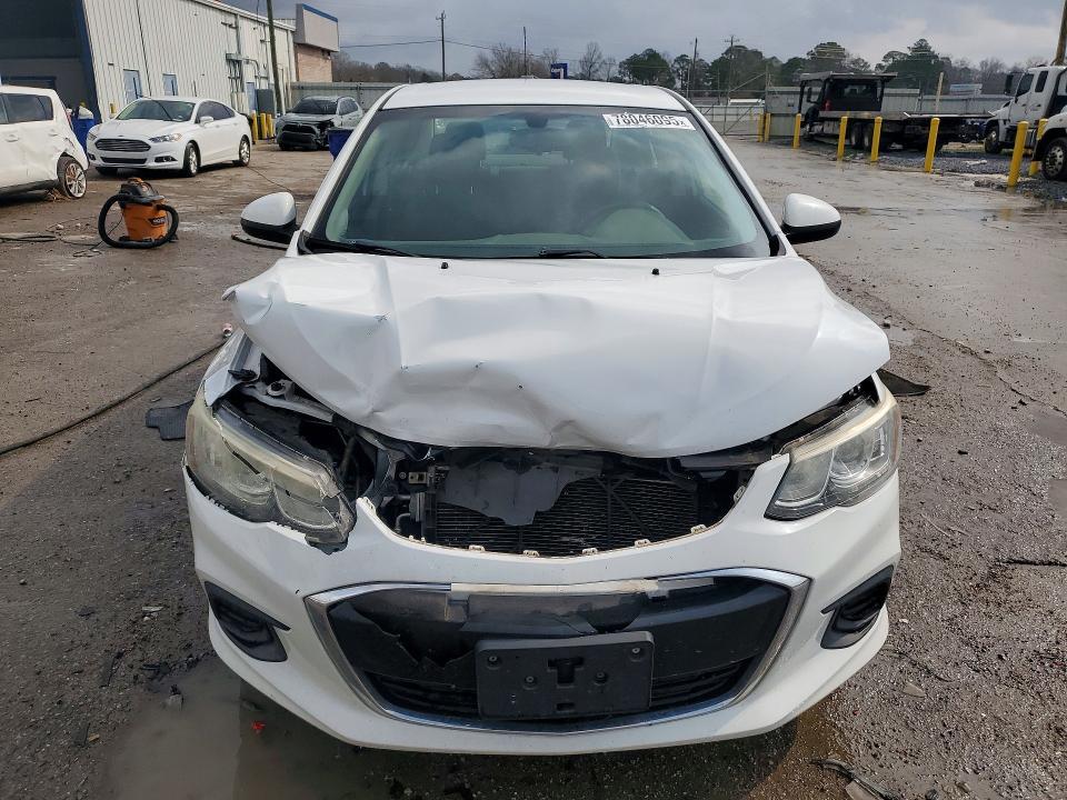 2018 Chevrolet Sonic lt
