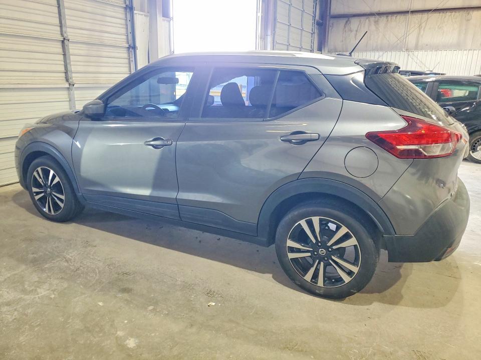 2019 Nissan Kicks s