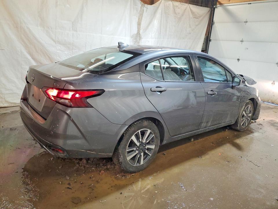 2024 Nissan Versa sv