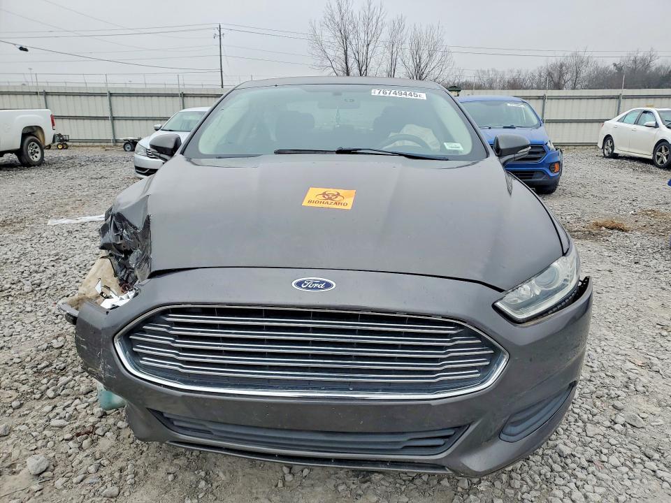 2016 Ford Fusion se