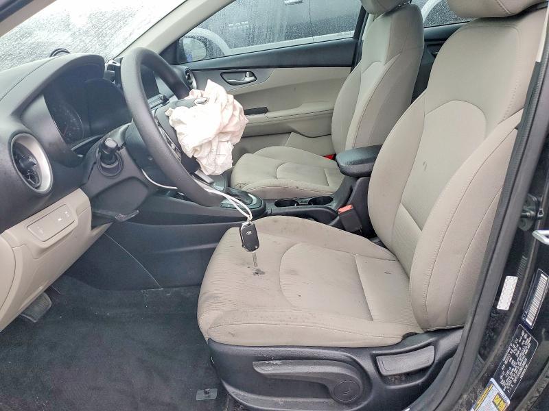 2021 KIA Forte fe