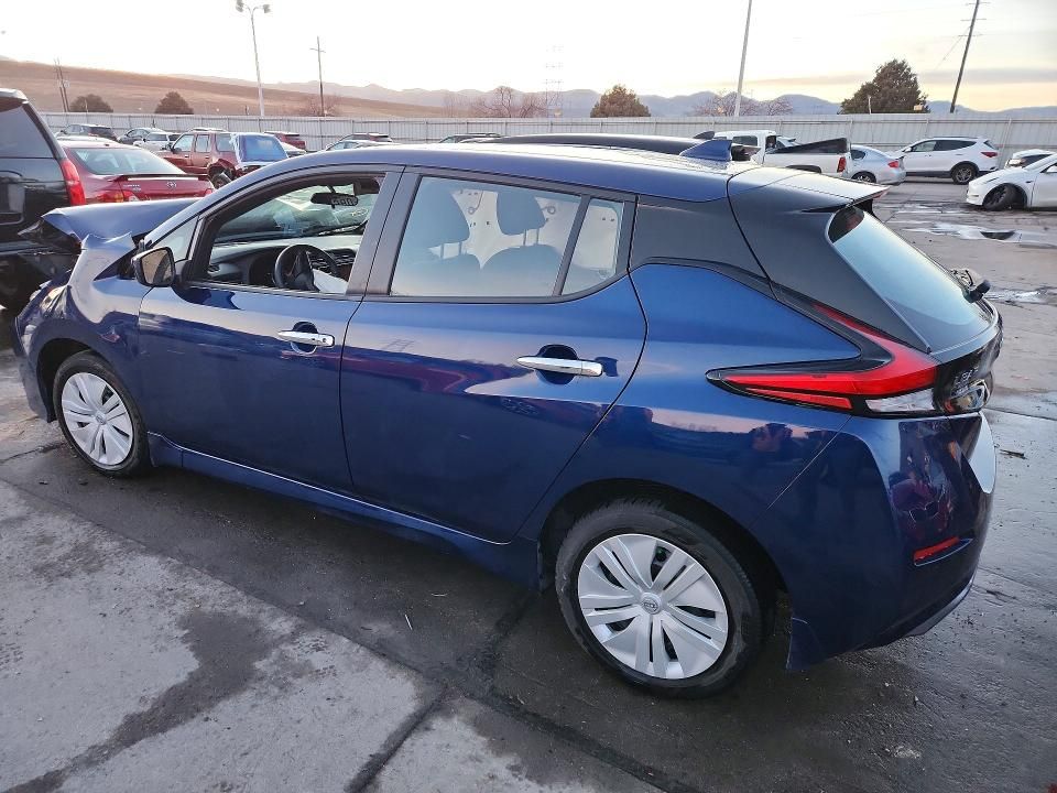 2025 Nissan Leaf s