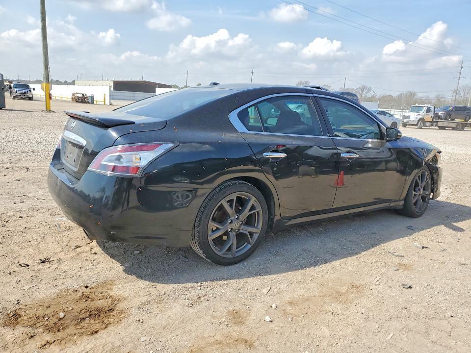 2014 Nissan Maxima s