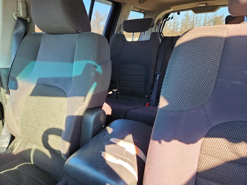 2005 Nissan Pathfinder le