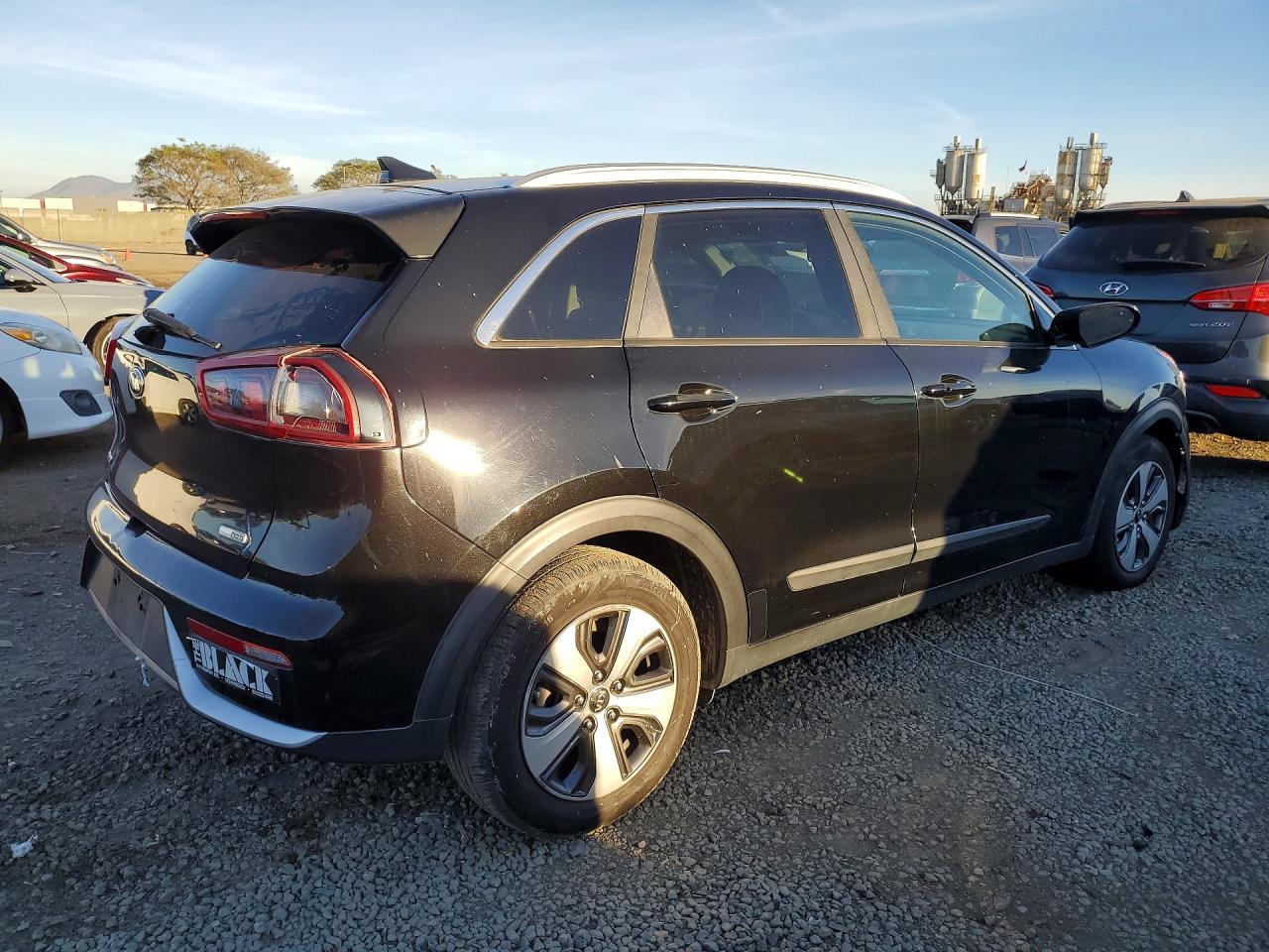 2017 KIA Niro ex