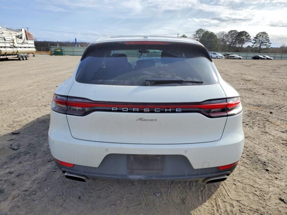 2021 Porsche Macan