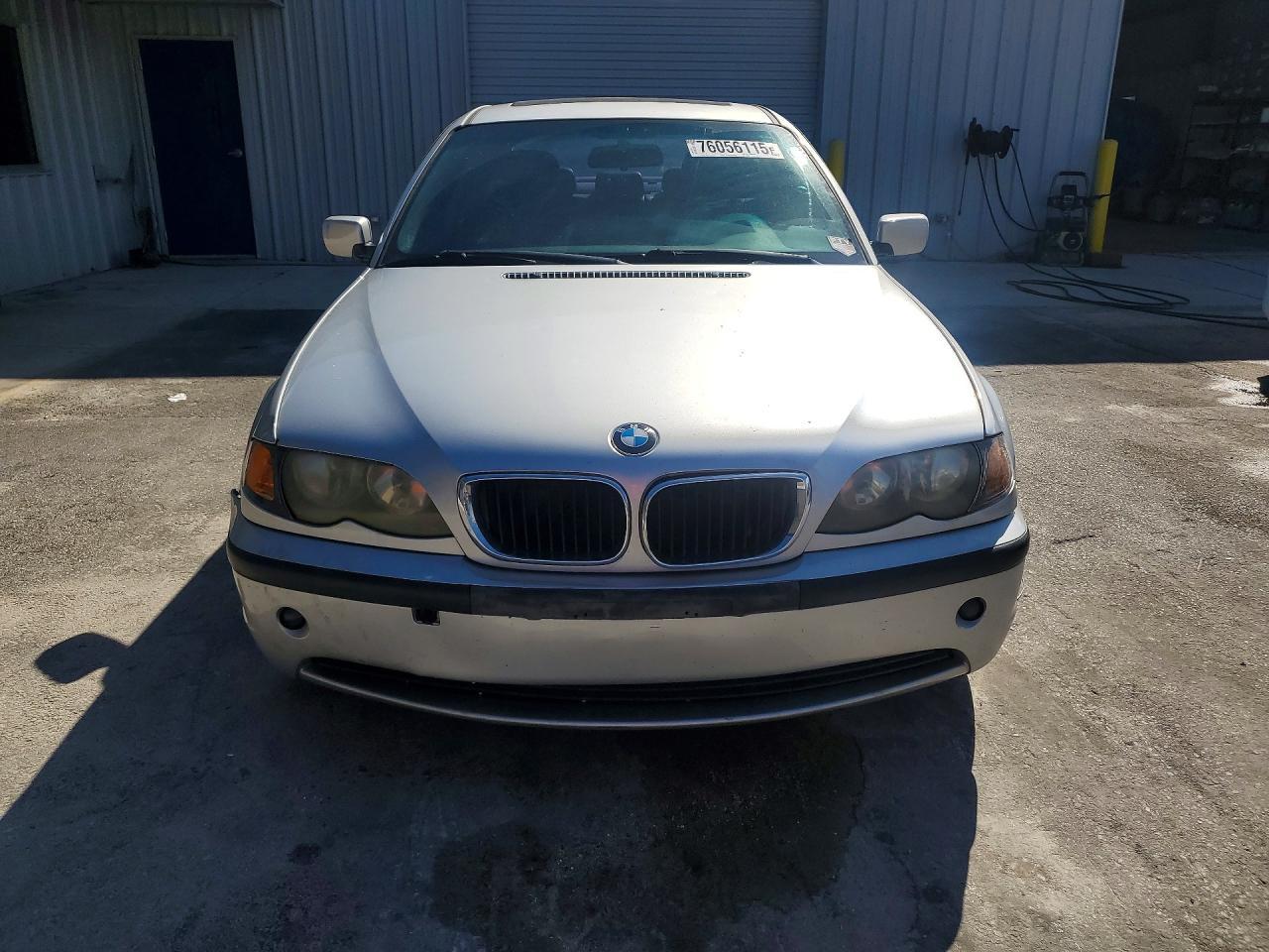 2003 BMW 325 i