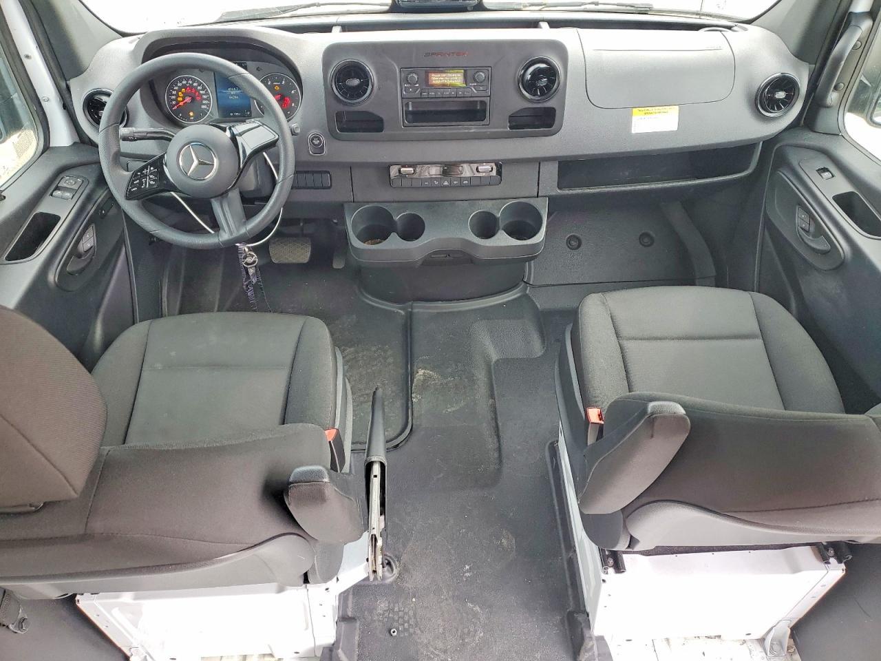 2025 Mercedes-Benz Sprinter 2500 Delivery Van