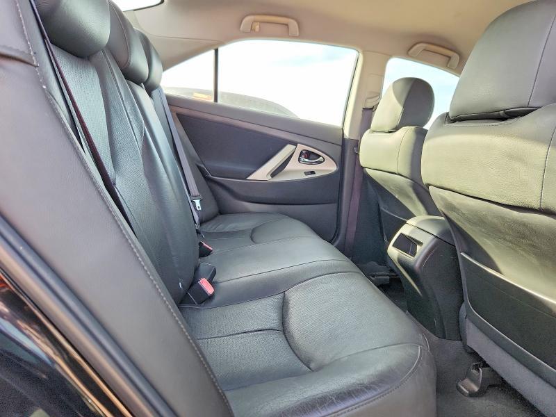 2008 Toyota Camry le