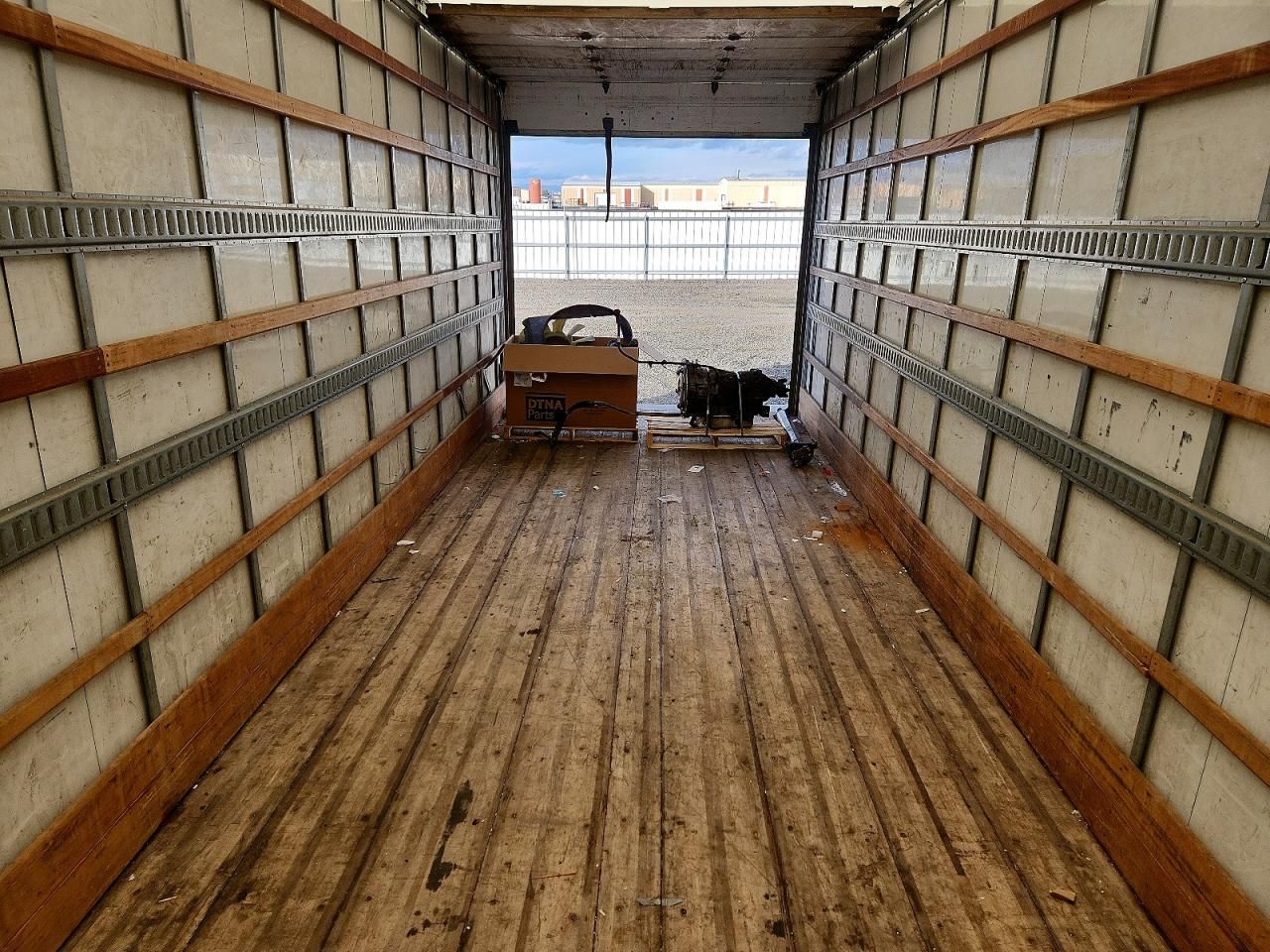 2020 Freightliner Business Class M2 BOX Truck