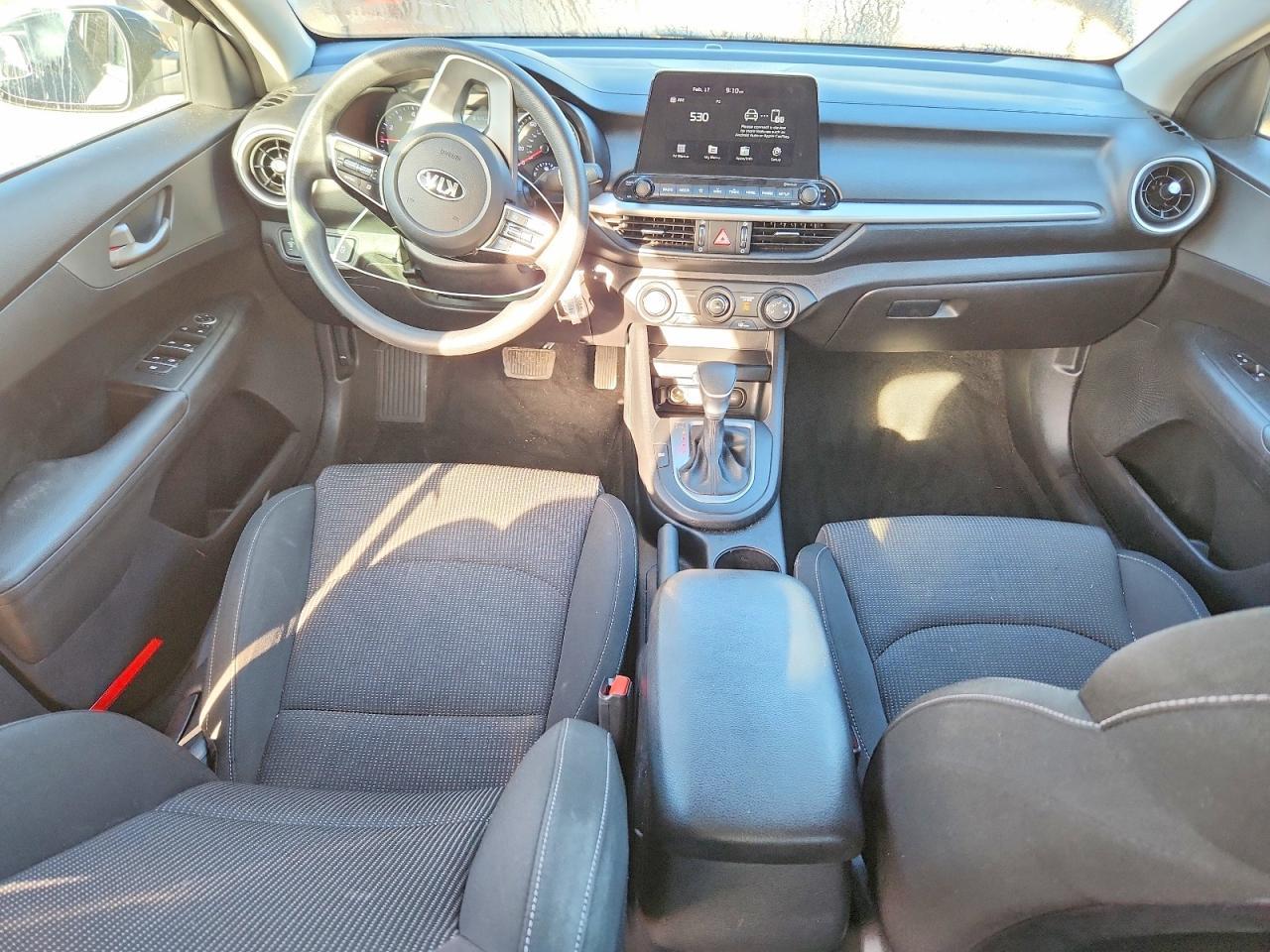 2021 KIA Forte fe