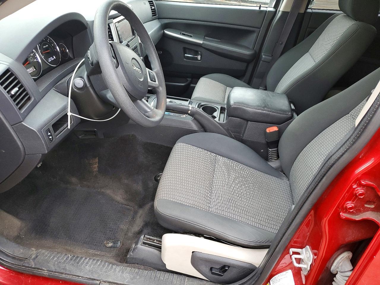 2009 Jeep Grand Cherokee Laredo