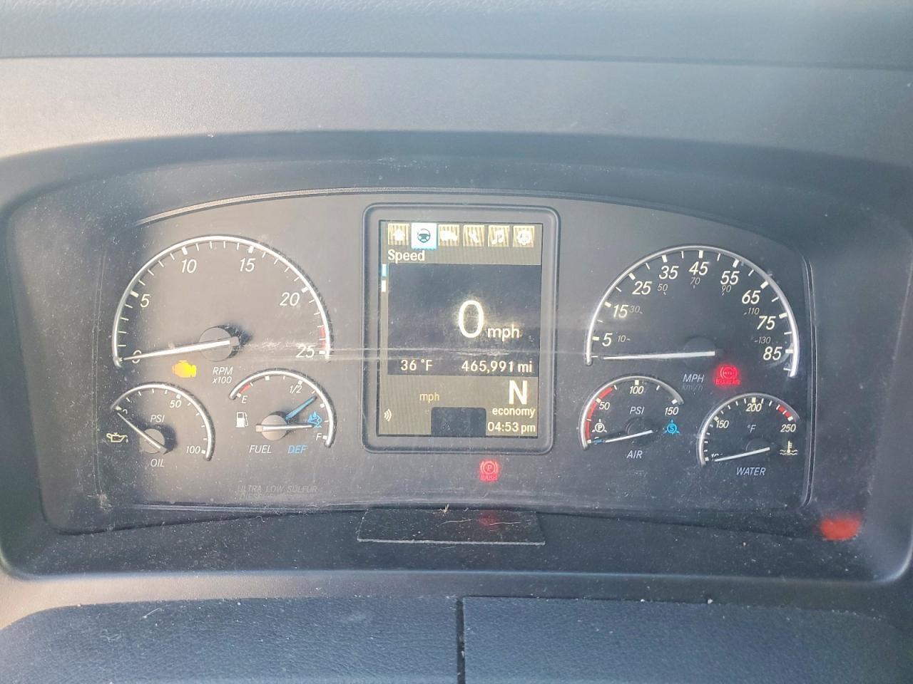 2023 Freightliner Cascadia 126 Semi Truck