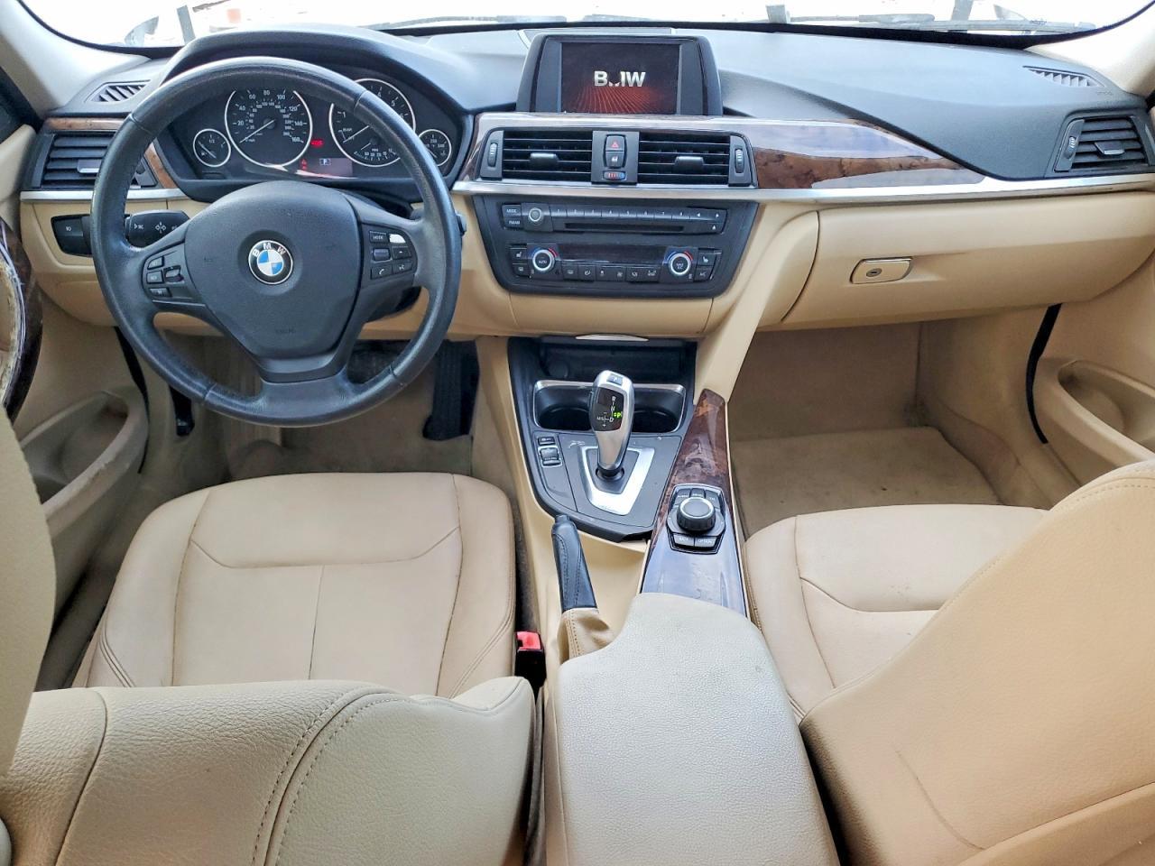 2014 BMW 320 i