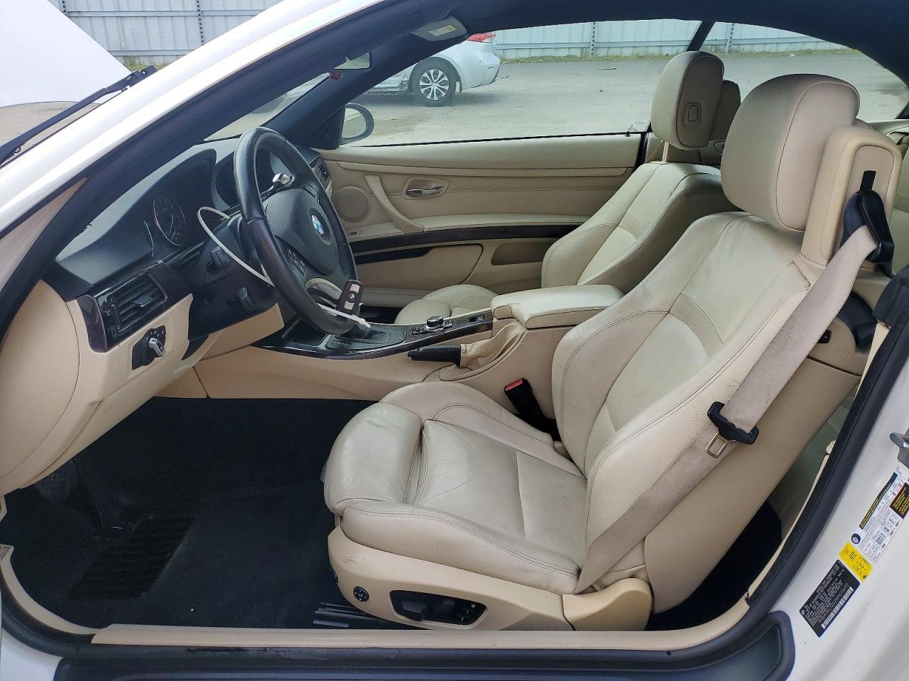 2009 BMW 335 i