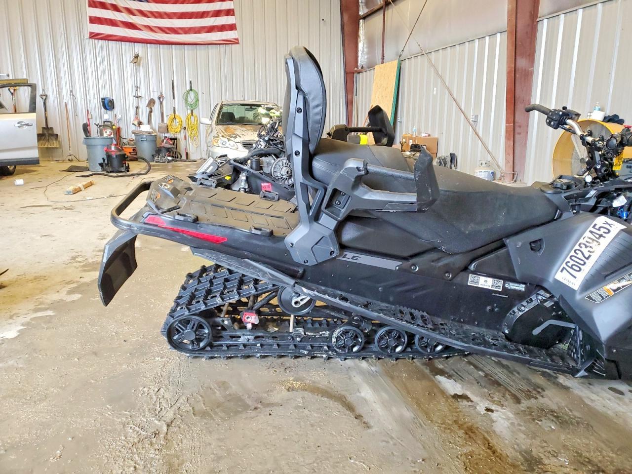 2024 Skidoo 2024 Skidoo Grand Touring