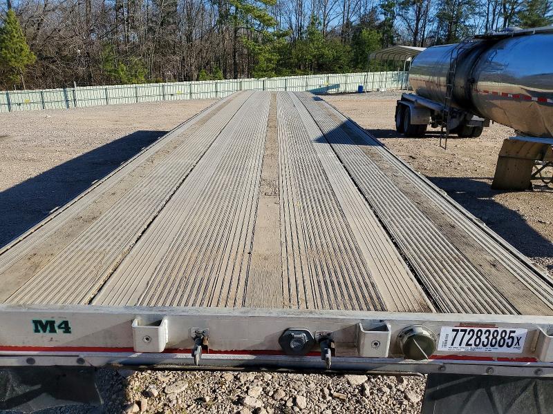 2001 East Manufacturing Flatbed Trailer