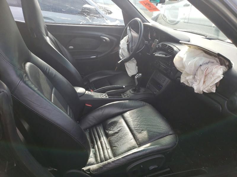 2003 Porsche 911 Carrera 2