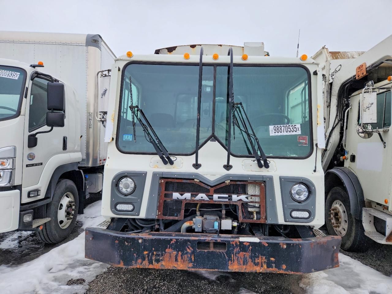 2013 Mack MRU613 Refuse Truck