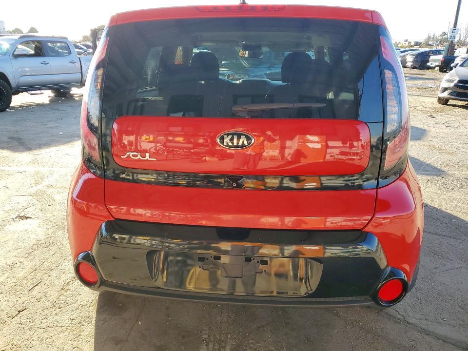 2016 KIA Soul +