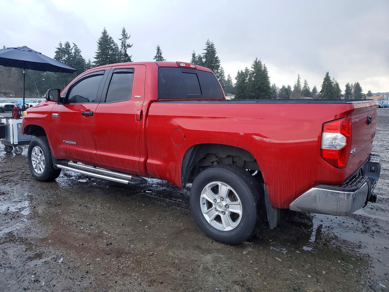 2016 Toyota Tundra Double cab sr
