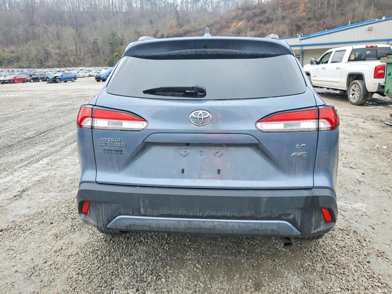 2022 Toyota Corolla Cross le