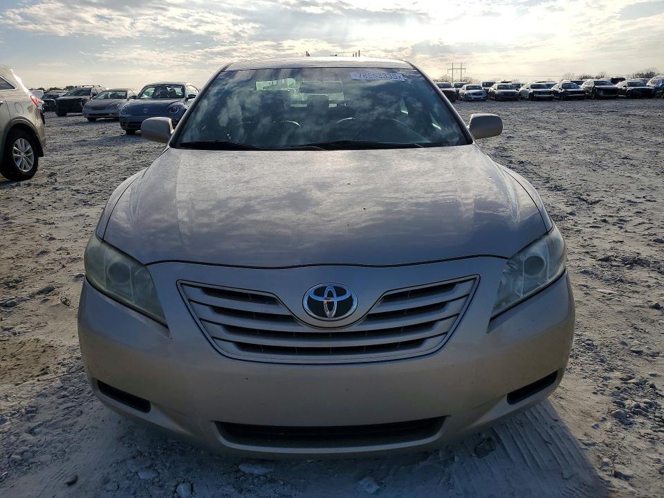 2009 Toyota Camry le