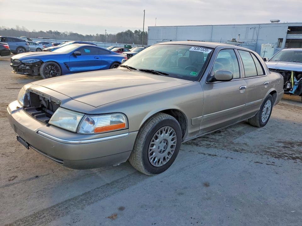 2004 Mercury Grand Marquis gs