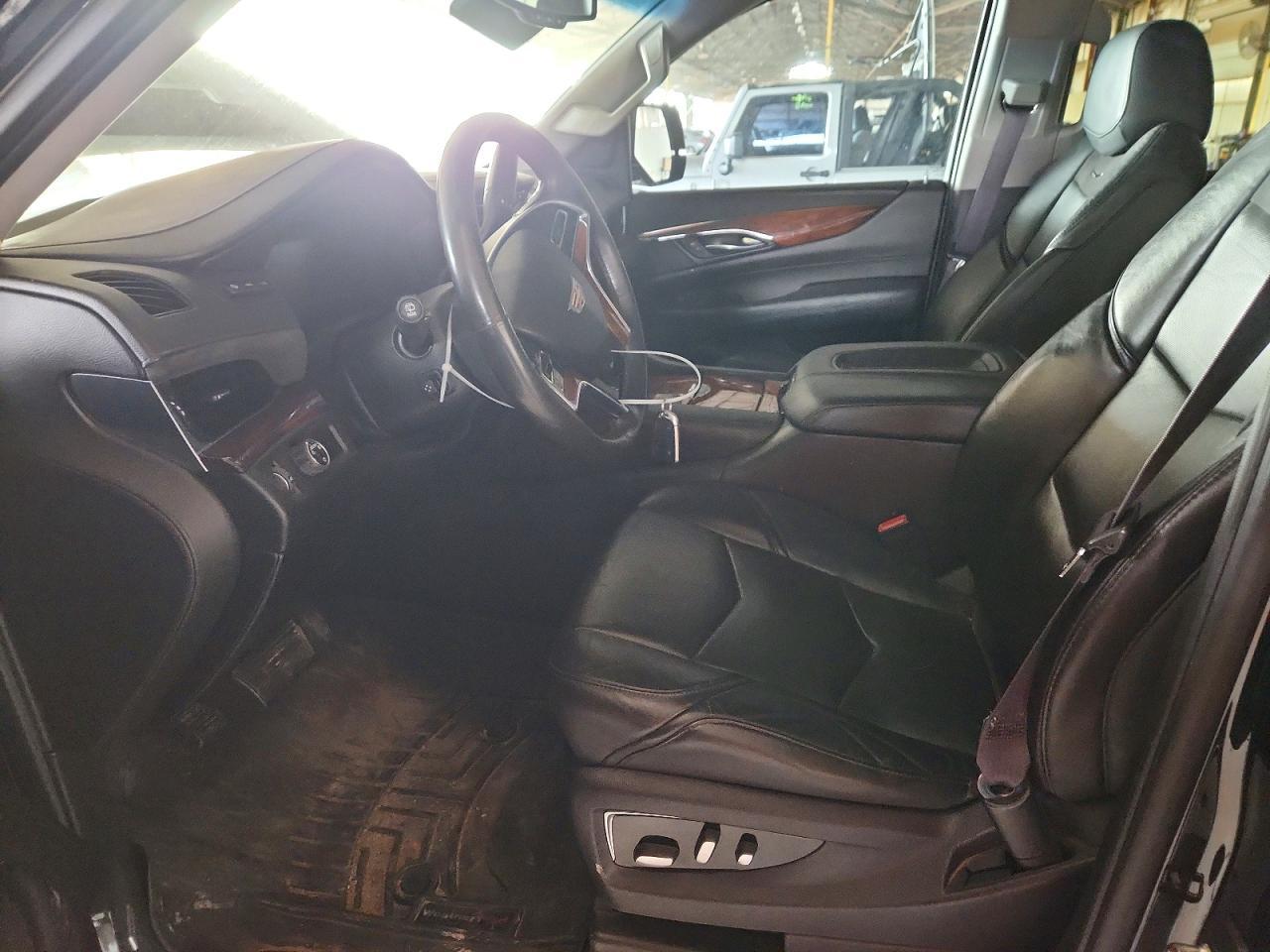 2015 Cadillac Escalade esv Luxury