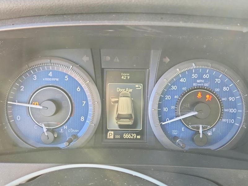 2017 Toyota Sienna xle 8-passenger