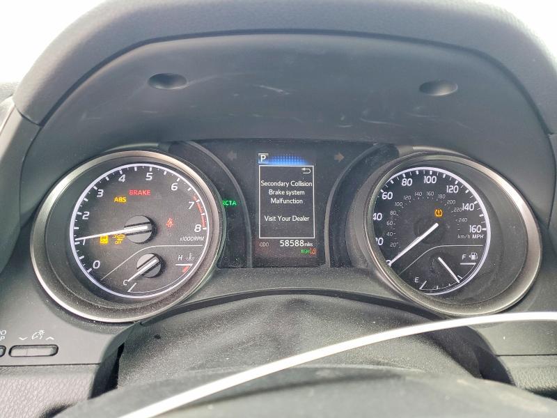 2021 Toyota Camry se