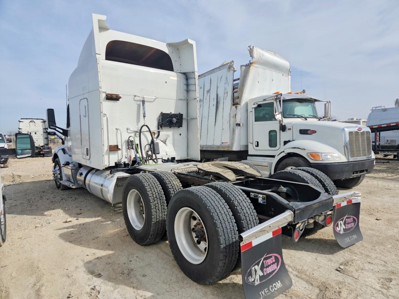 2019 Peterbilt 579 Semi Truck