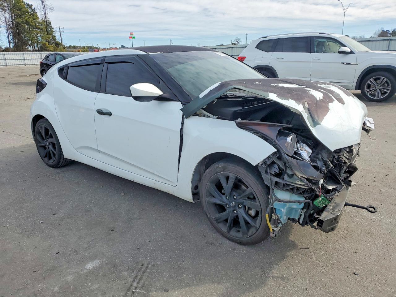 2016 Hyundai Veloster Base