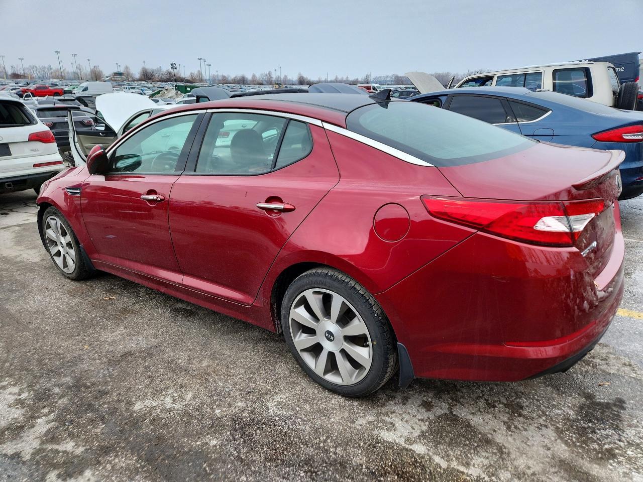 2013 KIA Optima sx