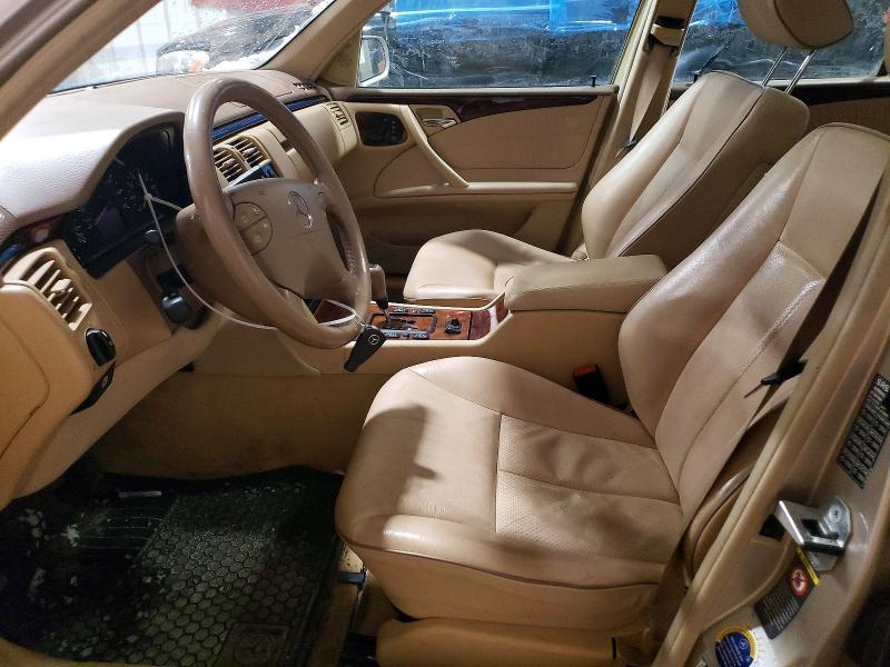 2000 Mercedes-Benz E 320 4matic