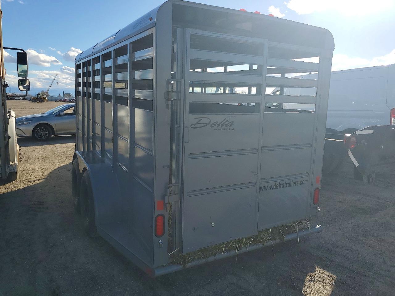2024 Delta Horse Trailer