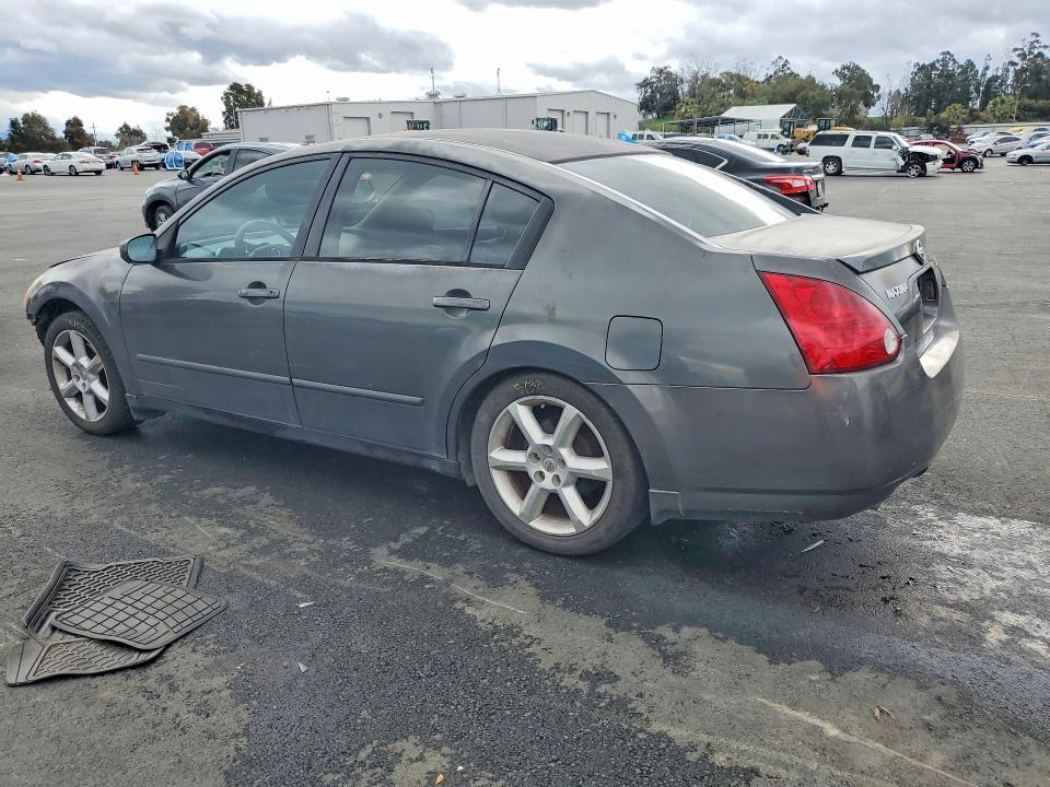 2006 Nissan Maxima se