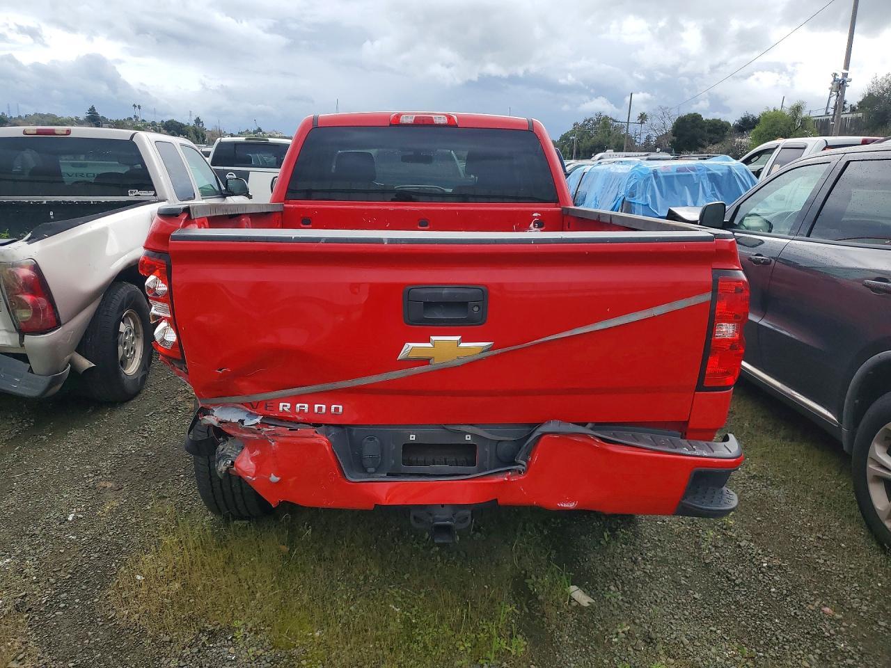 2018 Chevrolet Silverado C1500 Custom