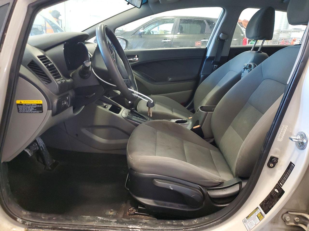 2015 KIA Forte lx