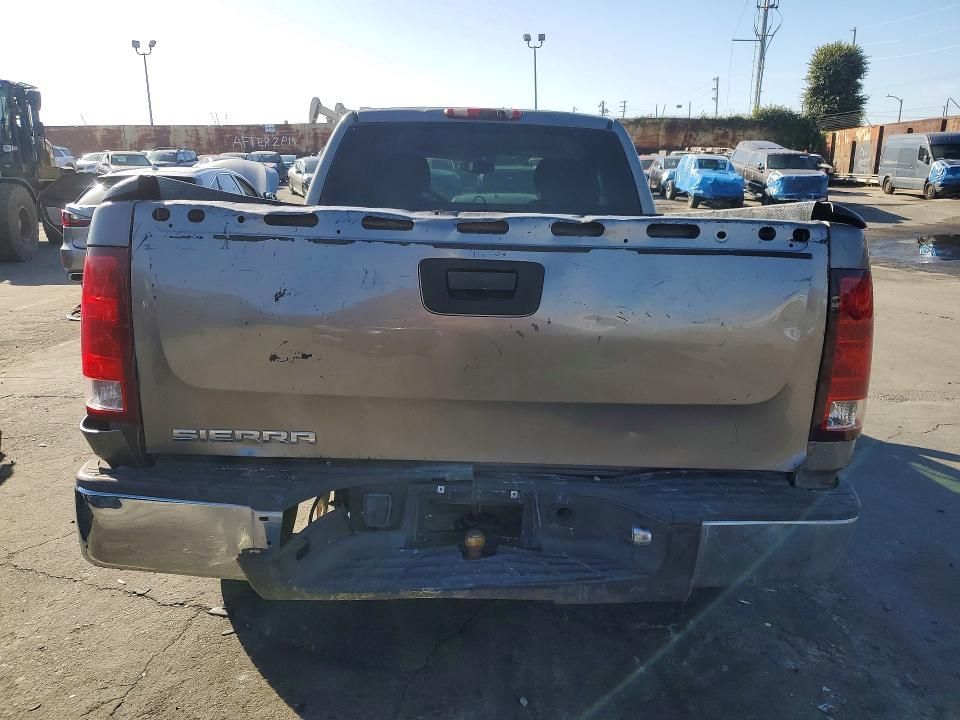 2007 GMC New Sierra C1500 Classic