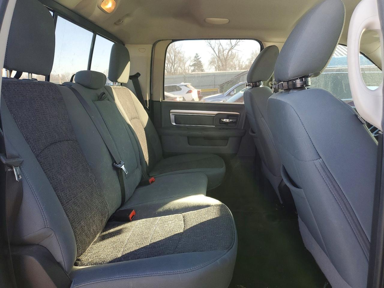 2017 Dodge Ram 1500 slt