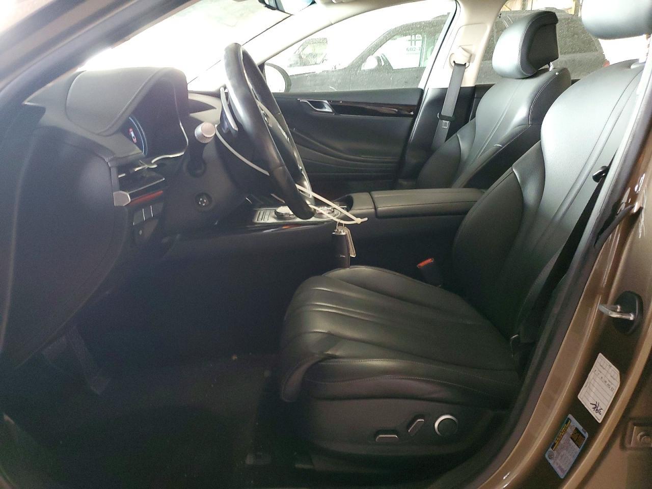 2023 Genesis G80 Base