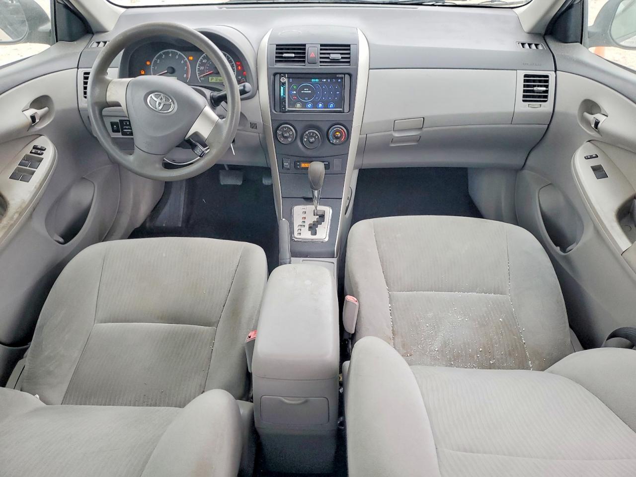 2010 Toyota Corolla le