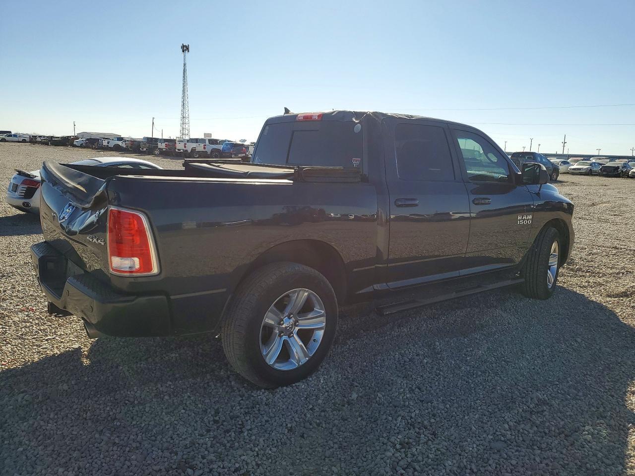 2016 Dodge RAM 1500 Sport
