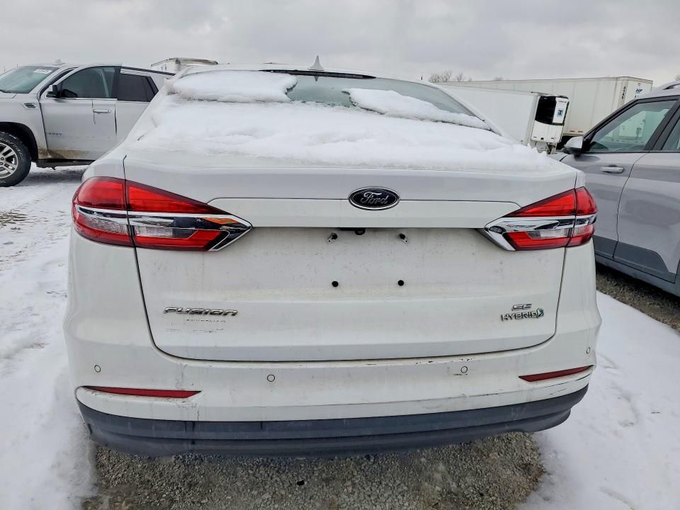 2019 Ford Fusion se